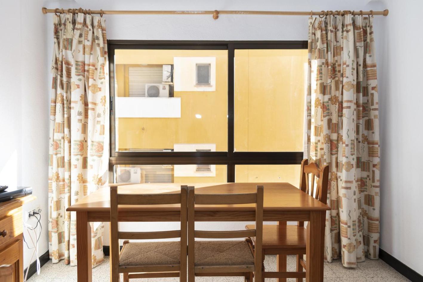 Estirpe, 3º-6 Apartment กูลเญรา ภายนอก รูปภาพ